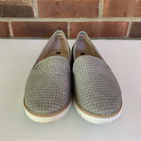 WHITE MOUNTAIN Women's Denny Grey Slip On Loafers Flats Size US 6 M - Picture 3 of 9